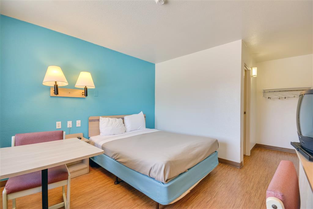 Rodeway Inn Тіллменс-Корнер Номер фото