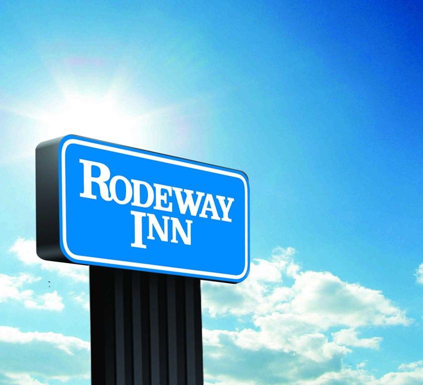 Rodeway Inn Тіллменс-Корнер Екстер'єр фото