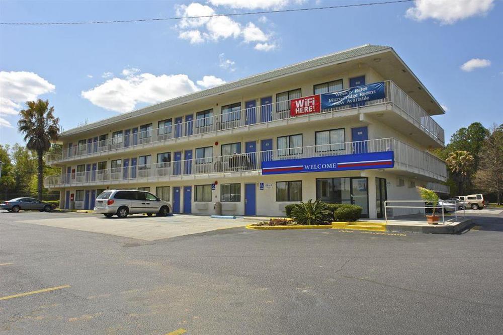 Rodeway Inn Тіллменс-Корнер Зручності фото